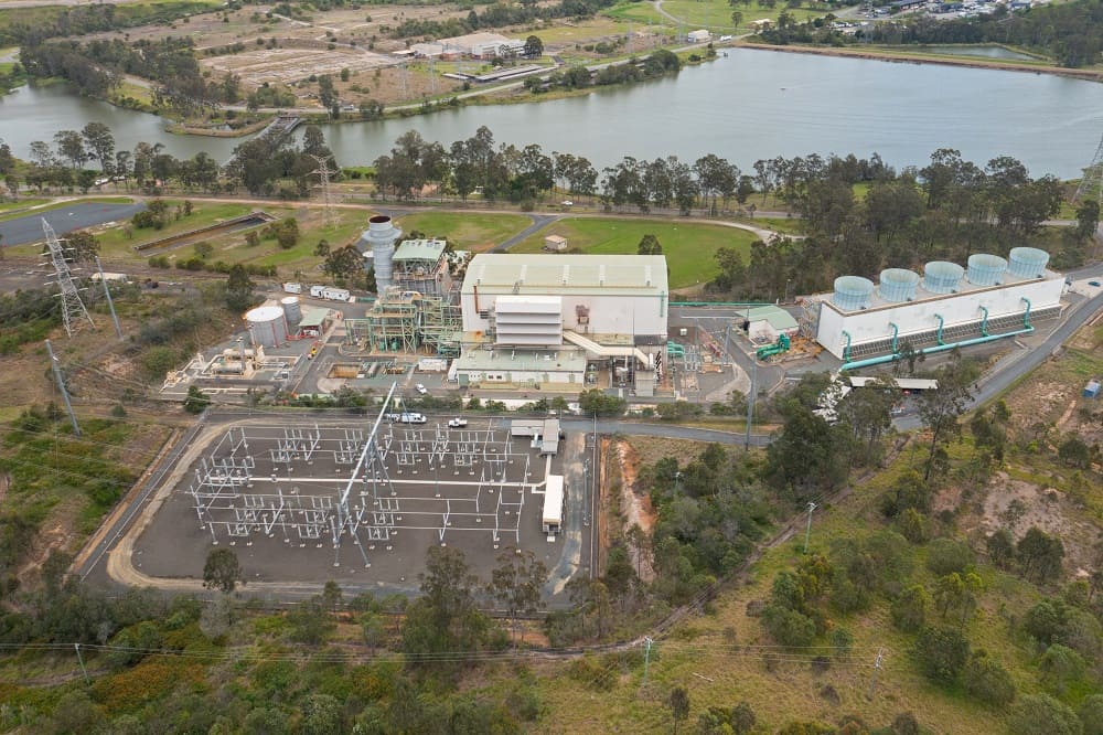 Aerial photo of the Swanbank Power Station showing the gas-fired E station with the Swanbank Lake in the distance.